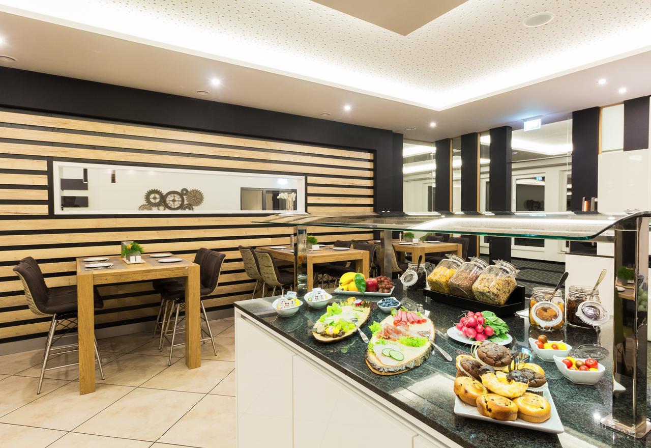 Sky Hotel Cloppenburg Zewnętrze zdjęcie