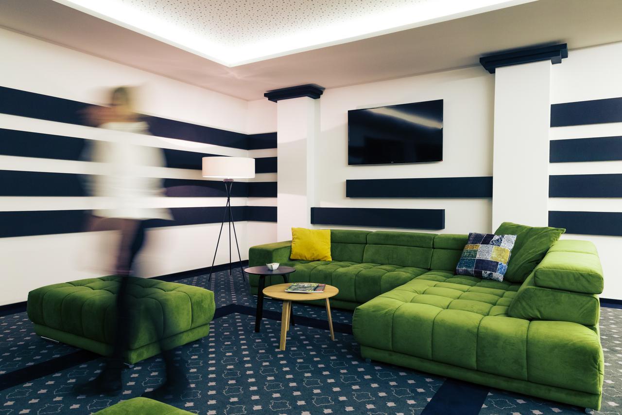 Sky Hotel Cloppenburg Zewnętrze zdjęcie